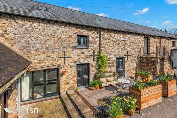 3 Bedroom Barn Conversion For Sale In South Brent, TQ10