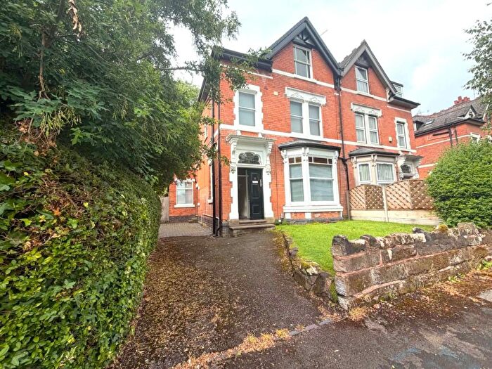Studio To Rent In Bloomfield Road, Moseley, Birmingham, B13