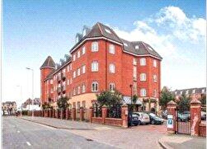 2 Bedroom Apartment To Rent In Quebec Quay, Liverpool, Merseyside, L3