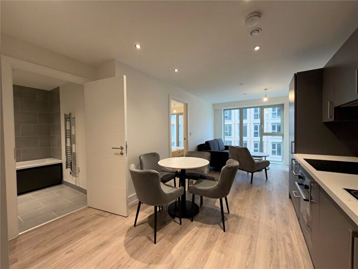 1 Bedroom Flat To Rent In Boulevard Plaza, B Bristol Street, Birmingham, B5