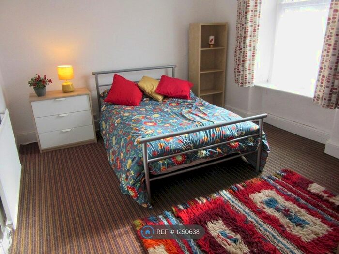 4 Bedroom Terraced House To Rent In Denis Street, Lancaster LA1