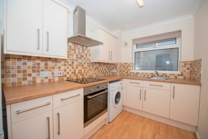 1 Bedroom Flat To Rent In Woodborough Road, Mapperley, Nottingham NG3