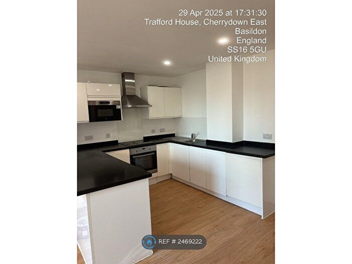 2 Bedroom Flat To Rent In Cherrydown East, Basildon, SS16