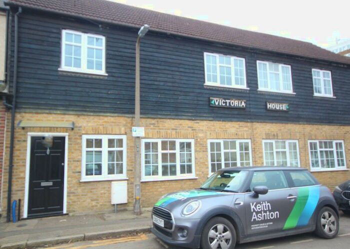 2 Bedroom Terraced House To Rent In Victoria Road, Brentwood, Essex, CM14