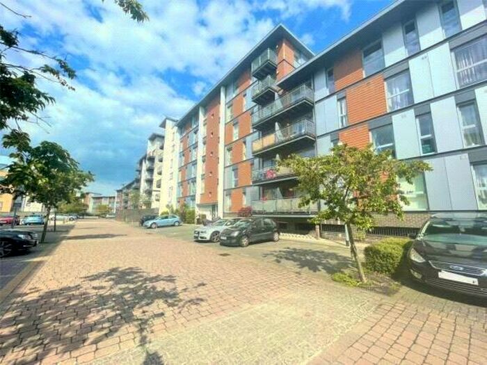 2 Bedroom Apartment To Rent In Page Court, Commonwealth Drive, Three Bridges, West Sussex, RH10