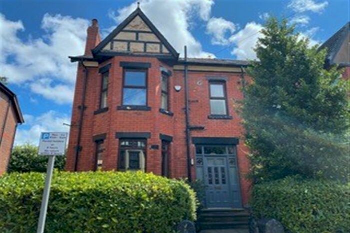 7 Bedroom Semi-Detached House To Rent In Park Gate Avenue, Withington, Manchester, M20