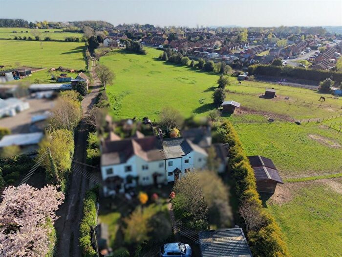 2 Bedroom Cottage For Sale In Austcliffe Road, Cookley, Kidderminster, DY10