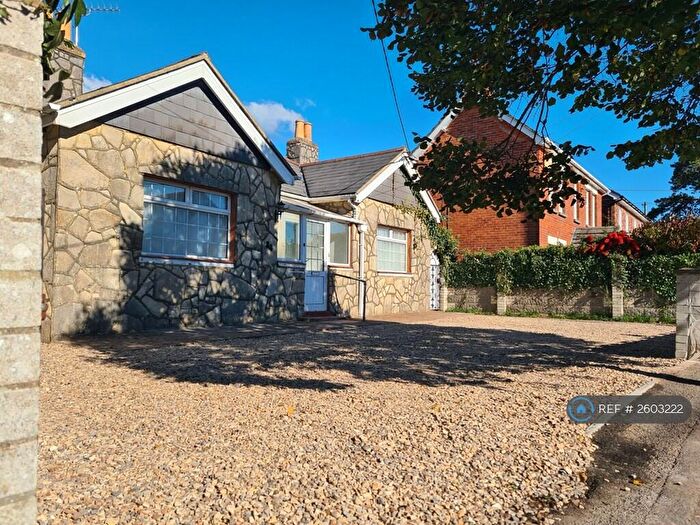 2 Bedroom Bungalow To Rent In Glenville Road, Walkford, Christchurch, BH23
