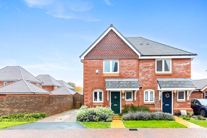 2 Bedroom Semi-Detached House For Sale In Wentworth Road, Hassocks, BN6