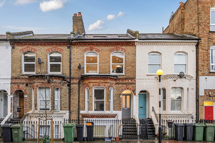 5 Bedroom Terraced House For Sale In Railton Road, London, SE24