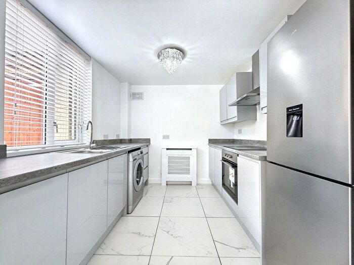 2 Bedroom Detached House For Sale In Braithwaite Road, Peterlee, SR8