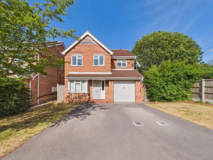 4 Bedroom Detached House For Sale In The Beeches, Sharlston Common, Wakefield, WF4