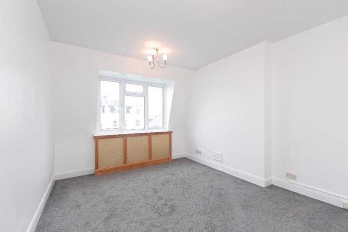 1 Bedroom Apartment To Rent In Abercorn Place, London, NW8