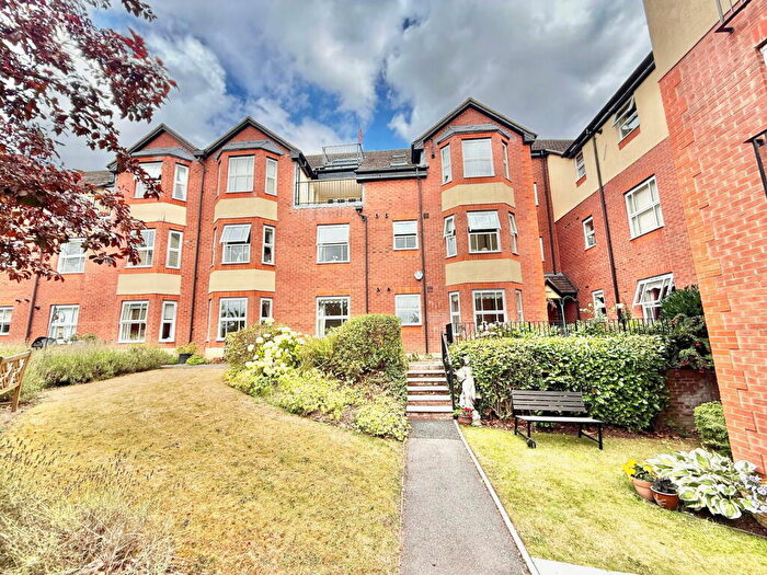 2 Bedroom Flat For Sale In The Limes, Himley, DY3