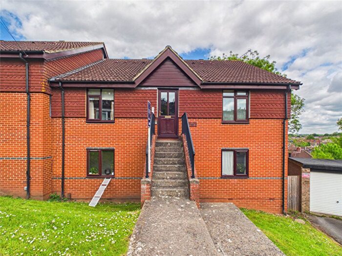 1 Bedroom Flat For Sale In Queensdown Gardens, Bristol, BS4