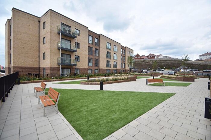 2 Bedroom Apartment To Rent In Griffin Court, Stirling Drive, Luton, Bedfordshire, LU2