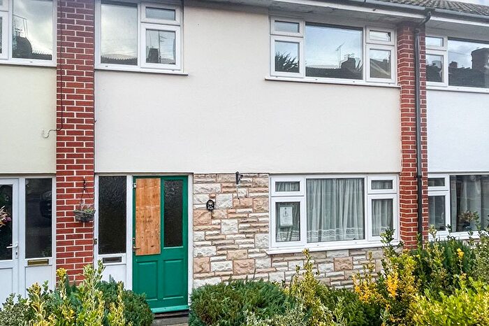 2 Bedroom Terraced House For Sale In Lime Grove, Bideford, EX39