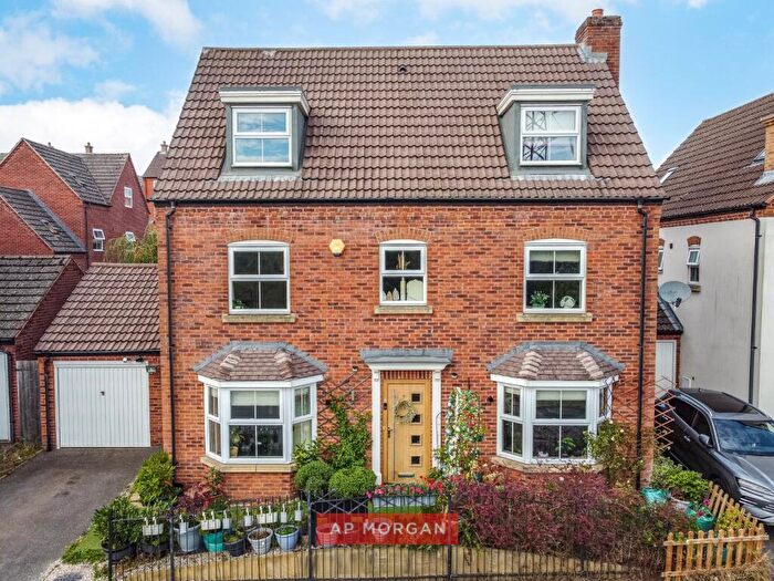 5 Bedroom Detached House For Sale In Kingswood Close, Birmingham, West Midlands, B30