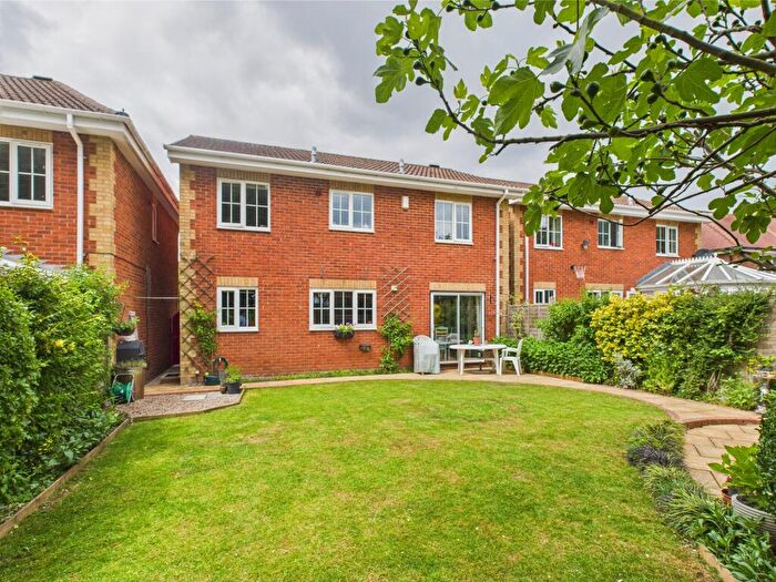 4 Bedroom Detached House For Sale In The Spinney, High Wycombe, HP11