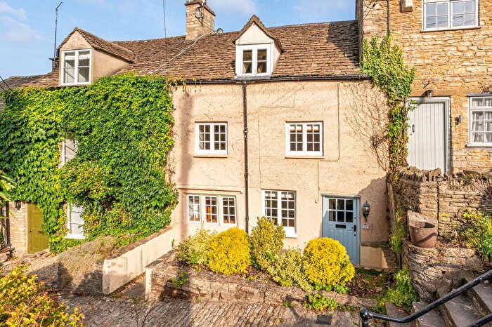 3 Bedroom Terraced House For Sale In The Chipping, Tetbury, GL8