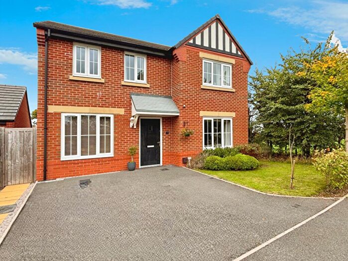 4 Bedroom Detached House For Sale In Harlequin Close, Chester, CH3