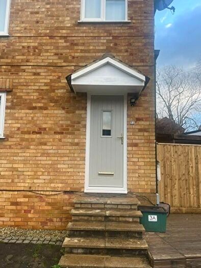 1 Bedroom Flat To Rent In Sheepfold Lane, Amersham, HP7