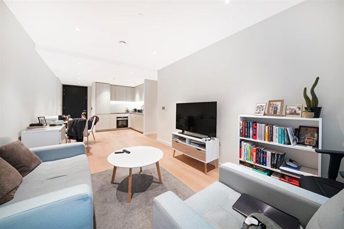 1 Bedroom Property To Rent In Cutter Lane, London, SE10