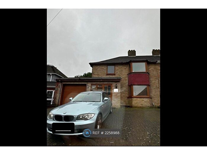 3 Bedroom Semi-Detached House To Rent In Dunkirk Drive, Chatham, ME5
