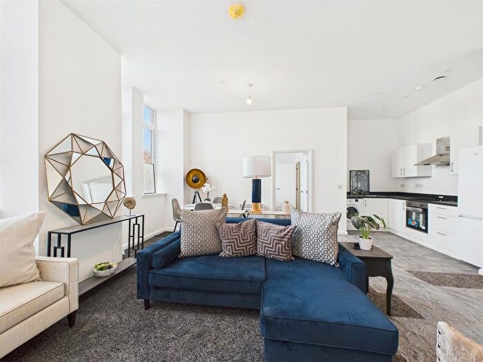 1 Bedroom Flat To Rent In Matlock Road, Coventry, CV1