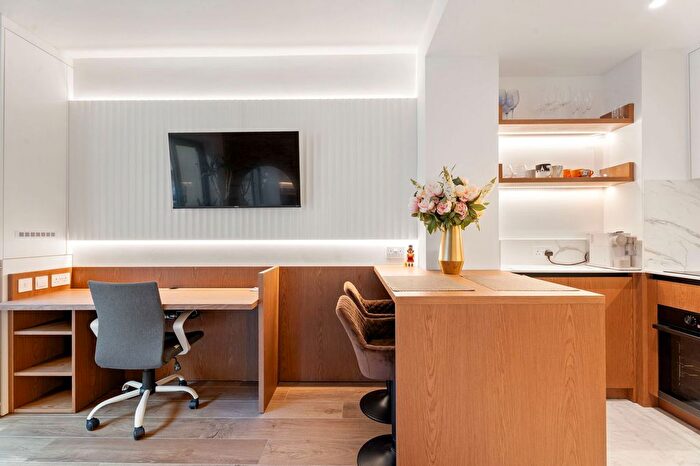 1 Bedroom Flat For Sale In Simpson Street, London, SW11