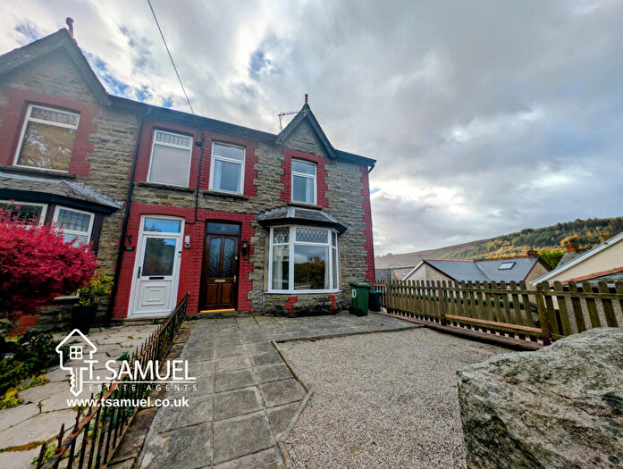 3 Bedroom Semi-Detached House For Sale In Aberffrwd Road, Mountain Ash, CF45