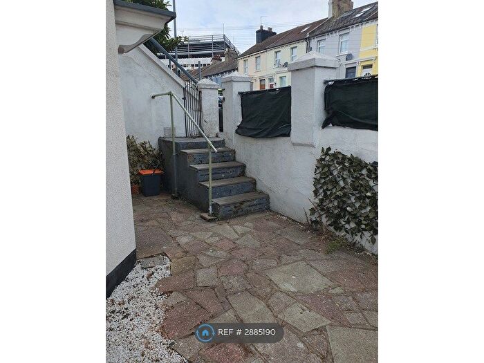 1 Bedroom Flat To Rent In Tideswell Road, Eastbourne, BN21