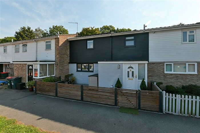 3 Bedroom Terraced House For Sale In Argus Walk, Bewbush, Crawley, West Sussex, RH11