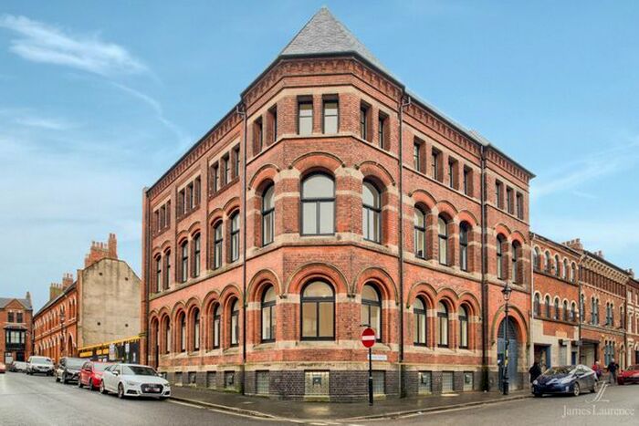 3 Bedroom Flat To Rent In Sydenham Place, B Tenby Street, Jewellery Quarter, B1