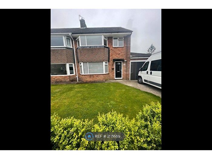 3 Bedroom Semi-Detached House To Rent In Hastings Avenue, Durham, DH1
