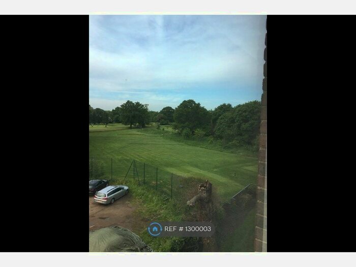 2 Bedroom Flat To Rent In Milton Court, Twickenham TW2