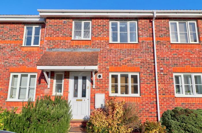 3 Bedroom Terraced House To Rent In Salisbury Close, Amersham, Buckinghamshire, HP7