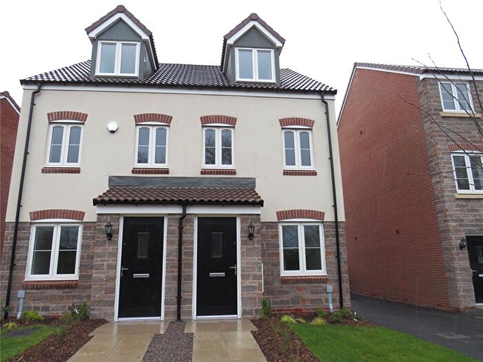 3 Bedroom Semi Detached House To Rent In Trefoil Way, Lyde Green, Bristol, BS16