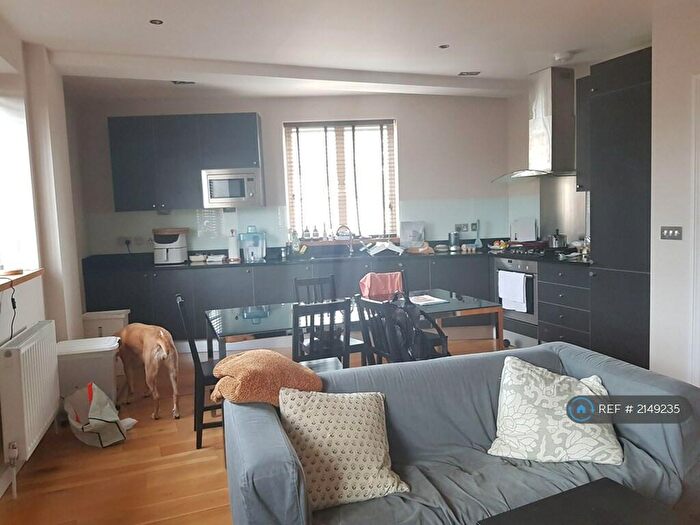 2 Bedroom Flat To Rent In Ferdinand Place, London, NW1