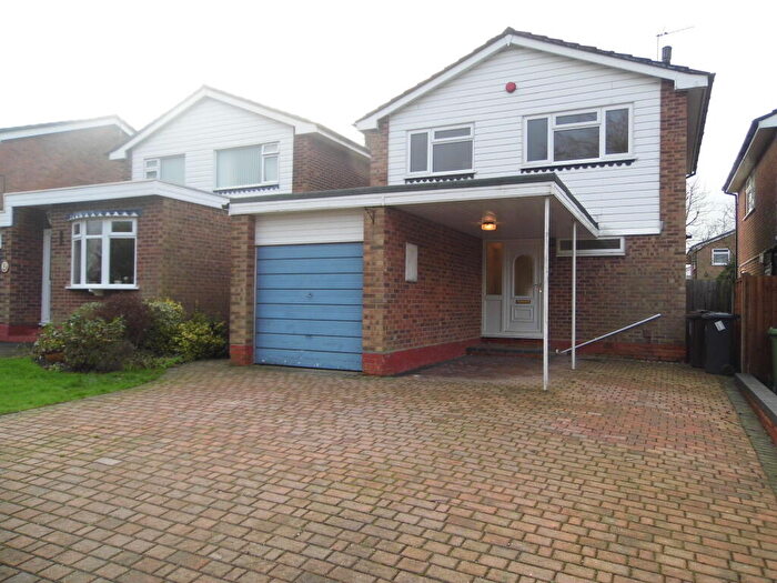 3 Bedroom Detached House To Rent In Debden Close, Dorridge, Solihull, West Midlands, B93