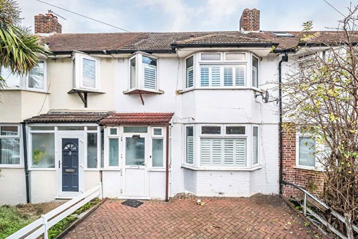 4 Bedroom Property To Rent In Tamworth Lane, Croydon, CR4