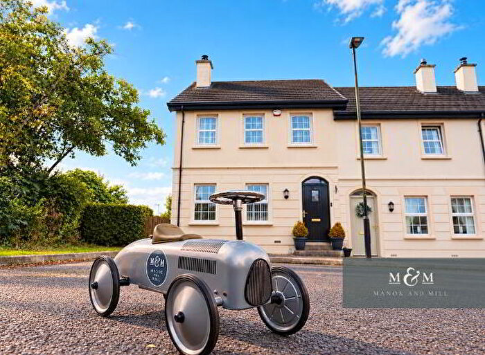 3 Bedroom End TownHouse For Sale In Kilgowney Manor, Caledon, BT68