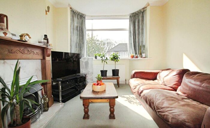 3 Bedroom Semi Detached House For Sale In Bramley Avenue, Sheffield, S13