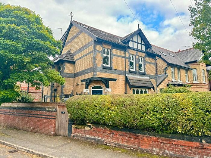 5 Bedroom Detached House For Sale In High Lane, Chorlton, M21