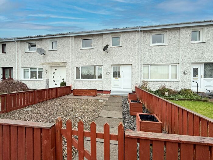 3 Bedroom Terraced House For Sale In Cumbrae Place, Perth, PH1