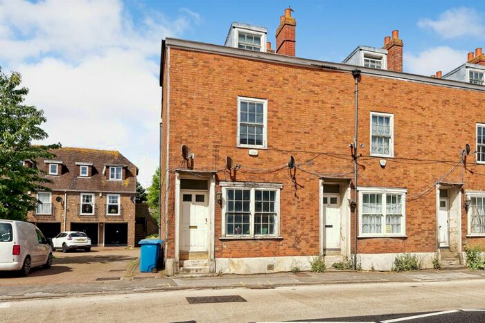 1 Bedroom Flat To Rent In Ospringe Street, Faversham, ME13