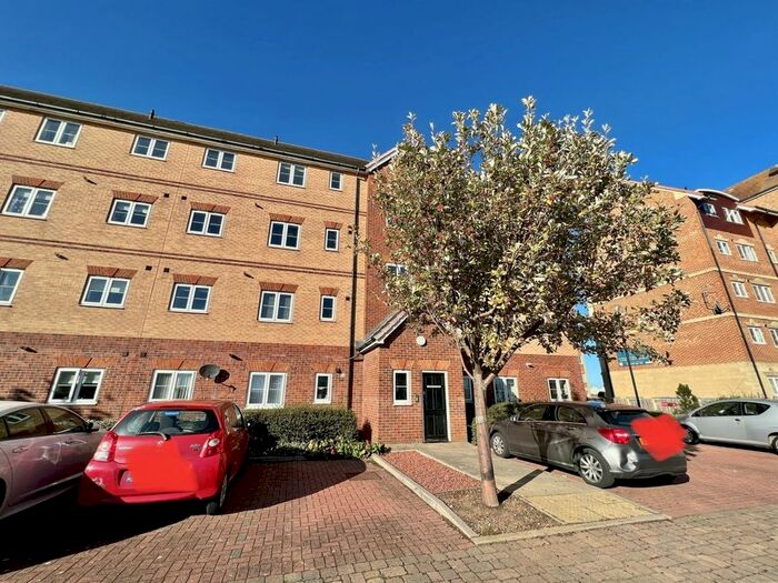 2 Bedroom Flat To Rent In Fleet Avenue, Hartlepool, TS24