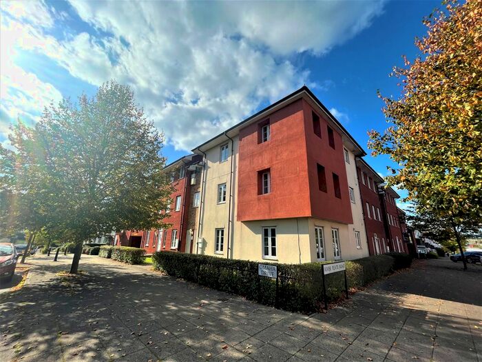 2 Bedroom Flat To Rent In Omaha Drive, Exeter, EX2