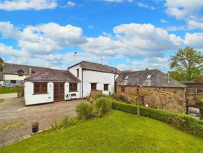 4 Bedroom Detached House For Sale In Canworthy Water, Cornwall, PL15