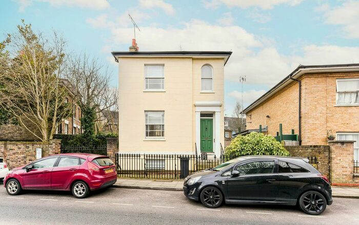 2 Bedroom Detached House To Rent In Church Crescent, London, E9